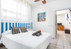 10. Marine Accommodation Los Moxaicos, Pool