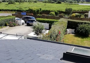 100 M FROM BEACH WITH DIRECT ACCESS