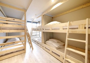 100 m² Hotel ∙ 2 bedrooms ∙ 10 guests