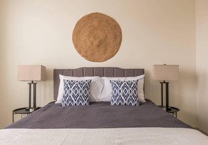 100 m² Apartment ∙ 1 bedroom ∙ 2 guests
