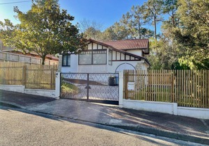 100 m² House ∙ 4 bedrooms ∙ 8 guests