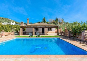 100 m² House ∙ 3 bedrooms ∙ 6 guests