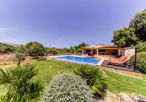 100 m² Villa ∙ 2 bedrooms ∙ 4 guests