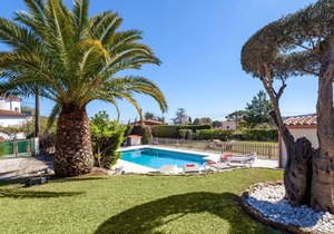 100 m² Villa ∙ 3 bedrooms ∙ 6 guests