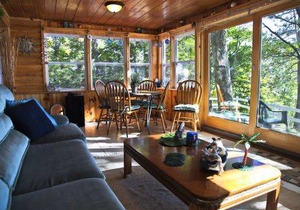 102 m² Cabin ∙ 2 bedrooms ∙ 10 guests