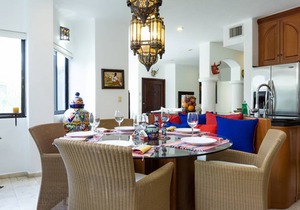 102 m² Condo ∙ 2 bedrooms ∙ 5 guests