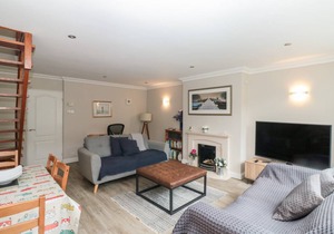 105 m² Cottage ∙ 2 bedrooms ∙ 4 guests