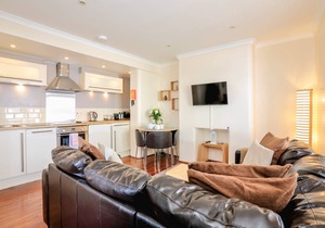105 m² Cottage ∙ 2 bedrooms ∙ 4 guests