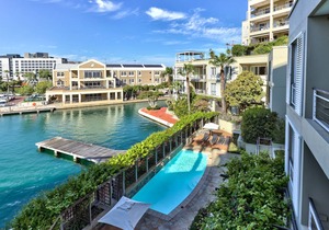 107 m² Apartment ∙ 2 bedrooms ∙ 4 guests