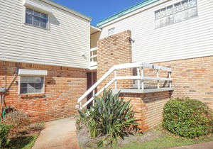 109 m² Condo ∙ 2 bedrooms ∙ 6 guests