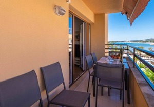 110 m² Apartment ∙ 3 bedrooms ∙ 6 guests