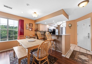 110 m² Condo ∙ 2 bedrooms ∙ 5 guests
