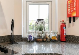 12 Helena Luxury Serviced Apartment