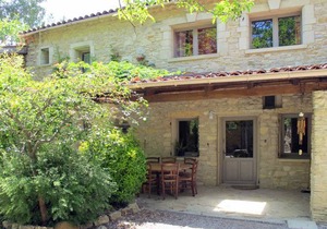 120 m² Farmhouse ∙ 3 bedrooms ∙ 8 guests