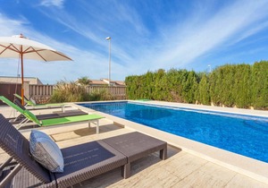 120 m² Villa ∙ 4 bedrooms ∙ 8 guests