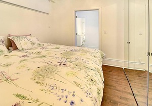 #13 · Luxury Business suite! Outremont