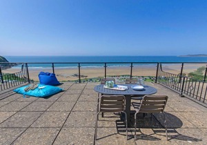 130 m² Apartment ∙ 1 bedroom ∙ 5 guests