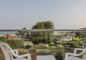 130 m² Cottage ∙ 3 bedrooms ∙ 6 guests