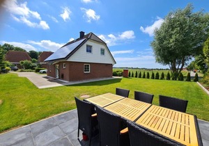 130 m² House ∙ 3 bedrooms ∙ 8 guests