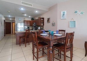 139 m² Condo ∙ 2 bedrooms ∙ 6 guests