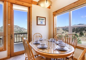 140 m² Condo ∙ 2 bedrooms ∙ 6 guests