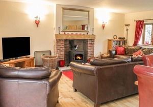 145 m² Cottage ∙ 4 bedrooms ∙ 7 guests