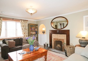 145 m² Cottage ∙ 4 bedrooms ∙ 8 guests
