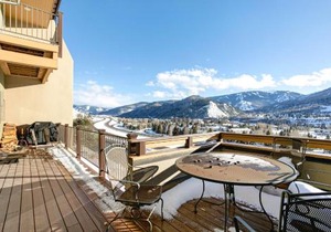 15 Chambertin Townhomes Townhouse