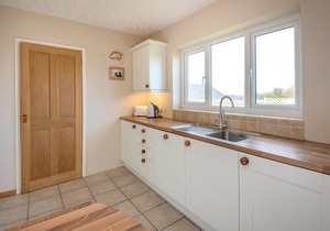 15 Lon Cernyw - Three Bedroom House, Sleeps 8