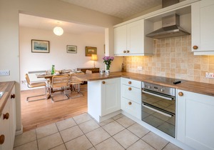 15 Lon Cernyw - Three Bedroom House, Sleeps 8