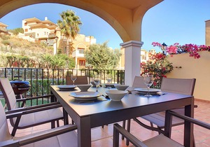 157 m² House ∙ 2 bedrooms ∙ 4 guests