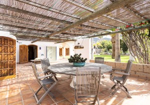 159 m² House ∙ 2 bedrooms ∙ 6 guests
