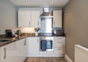 16 Astor - one bed apartment with juliette balcony and stunning uninterrupted sea views