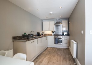 16 Astor - one bed apartment with juliette balcony and stunning uninterrupted sea views
