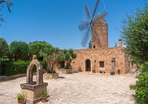 160 m² Accommodation ∙ 4 bedrooms ∙ 8 guests