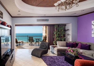 169 m² Condo ∙ 2 bedrooms ∙ 6 guests