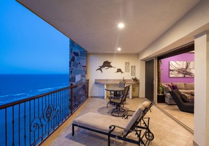 169 m² Condo ∙ 2 bedrooms ∙ 6 guests