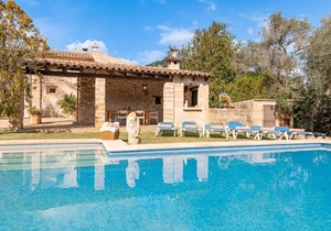 190 m² House ∙ 3 bedrooms ∙ 6 guests