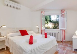 197 m² Villa ∙ 3 bedrooms ∙ 6 guests