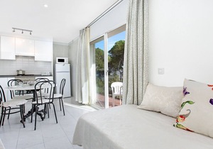 1ANC 15B - Basic 1 bedroom apartment located very close to the beach of Llafranc