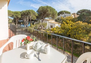 1ANC 15B - Basic 1 bedroom apartment located very close to the beach of Llafranc