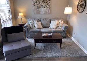 1BD/1BA condo view of Pointe Royale Golf Course! Wonderful condo & amenities
