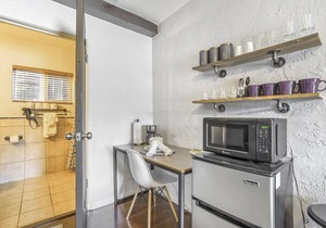1BD Near Manitou Springs! Dogs Welcome!