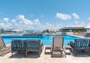 1BR Apt in top Location, IPANA, 3 rooftop pools
