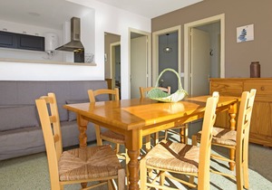 1CB N2 - 2 Bedrooms apartment in a very quiet area with garden and communal pool near the beach of Calella de Palafrugell