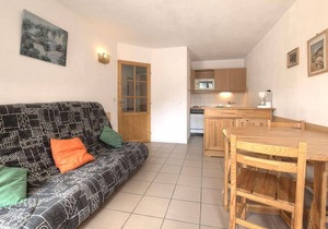 1st floor, view mountain, terrace, tv, ski locker, 28m², Serre Chevalier