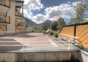1st floor, view mountain, terrace, tv, ski locker, 28m², Serre Chevalier