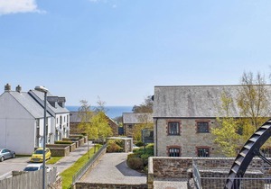 2 bedroom accommodation in Charlestown and Duporth
