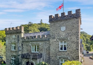 2 bedroom accommodation in Great Torrington