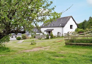2 bedroom accommodation in Cheriton Bishop